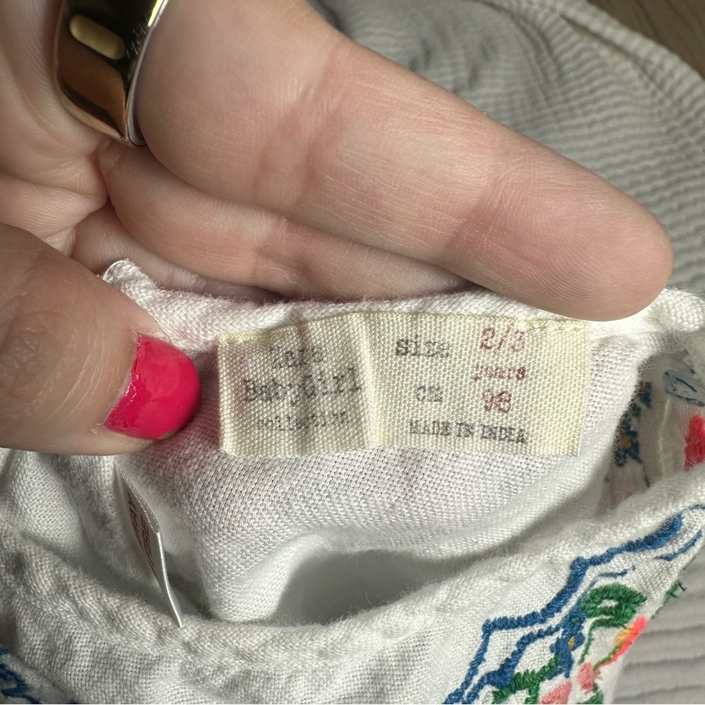 Zara Baby Girl (2/3 98 cm) Embroidered Dress- White Short Sleeve Flowy Light - Picture 4 of 4
